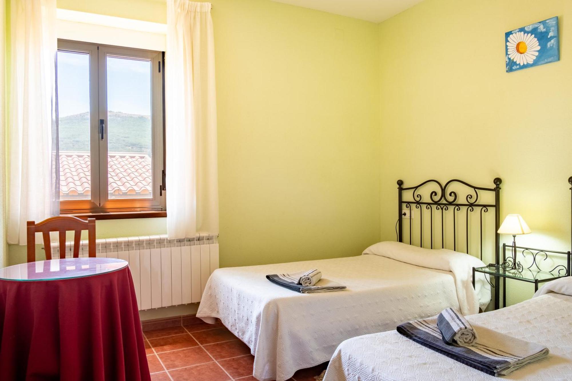 Casa Rural Rinconada La Rinconada de la Sierra Eksteriør bilde