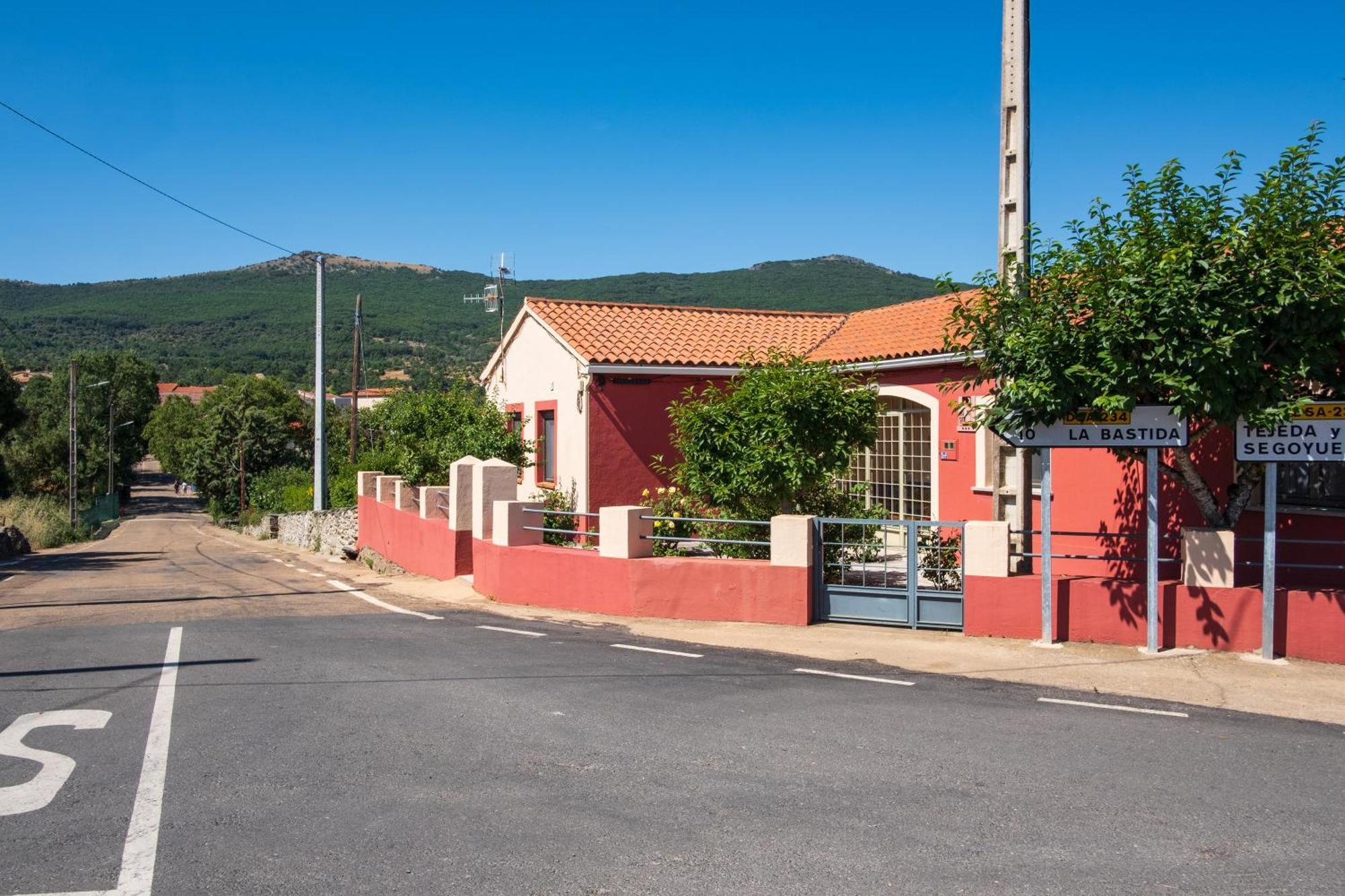 Casa Rural Rinconada La Rinconada de la Sierra Eksteriør bilde